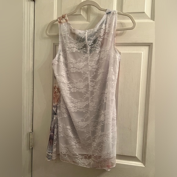 Size small white lace overlay pink purple cream floral flower layer tank top - Picture 4 of 5